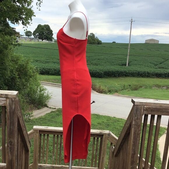 Likely Red Keela Flowy Maxi Sweetheart Neckline Gown Asymmetric Hem New Size 6 - Picture 5 of 13